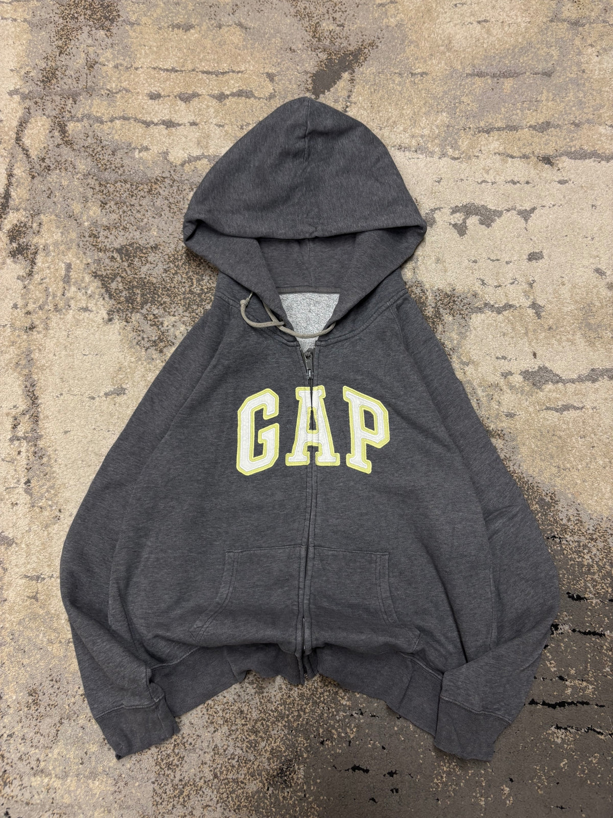 Bluza Gap zipp, damskie w bardzo dobrym stanie rozmiar M, widok z przodu