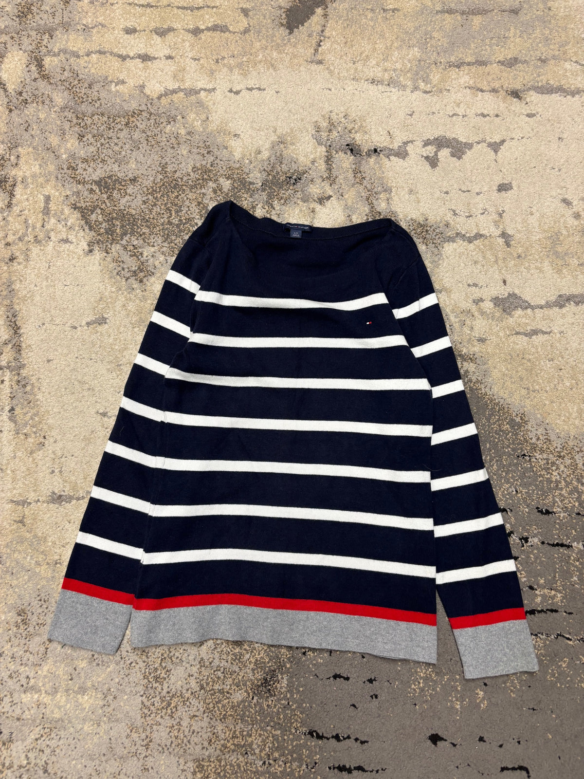 Sweterek Tommy Hilfiger, damskie w bardzo dobrym stanie rozmiar L, widok z przodu