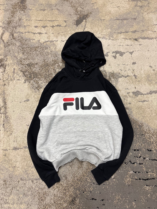 Bluza Fila hoodie, męskie w bardzo dobrym stanie rozmiar M, widok z przodu