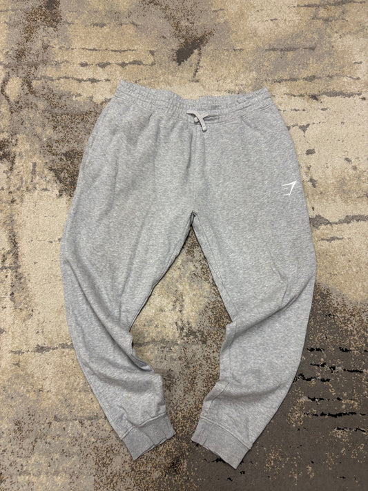 Dresy GymShark, damskie w bardzo dobrym stanie rozmiar L, widok z przodu