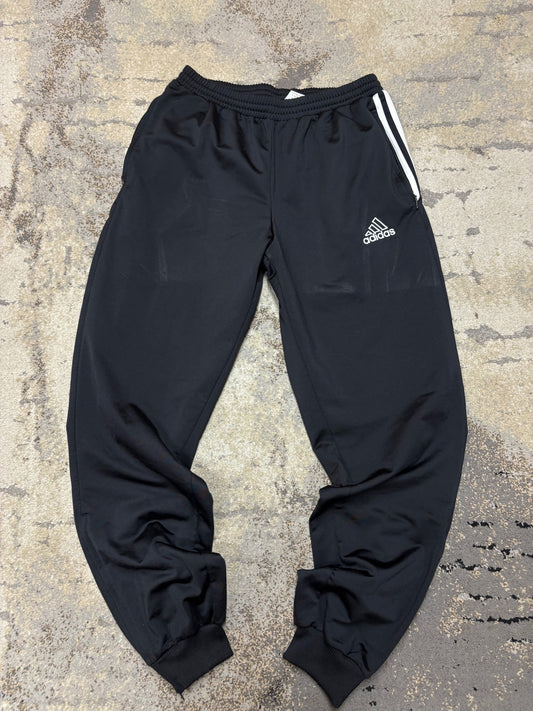 Dresy poliestrowe Adidas, damskie w bardzo dobrym stanie rozmiar L, widok z przodu
