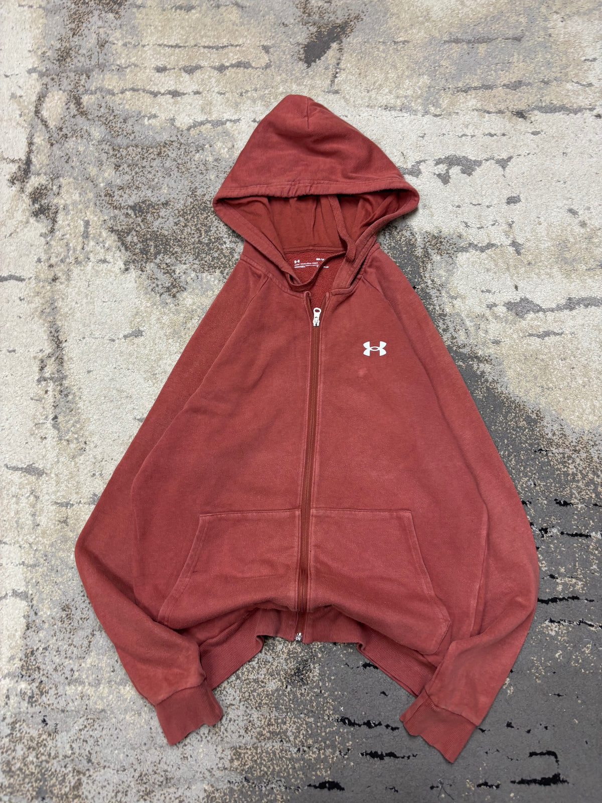 Bluza Under Armour zipp, damskie w dobrym stanie rozmiar M, widok z przodu