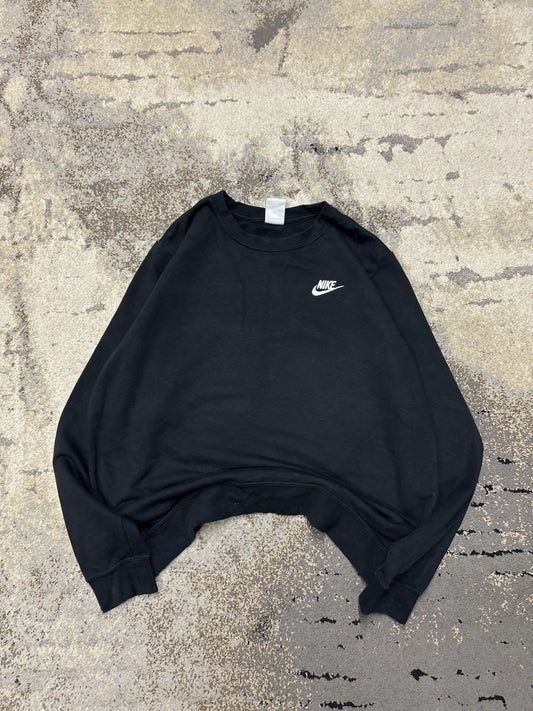Bluza Nike crewneck, damskie w bardzo dobrym stanie rozmiar M, widok z przodu