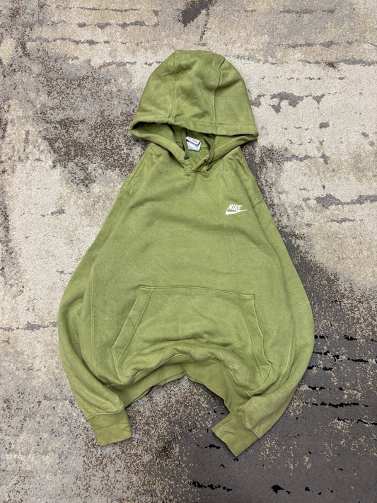Bluza Nike hoodie, damskie w bardzo dobrym stanie rozmiar S, widok z przodu