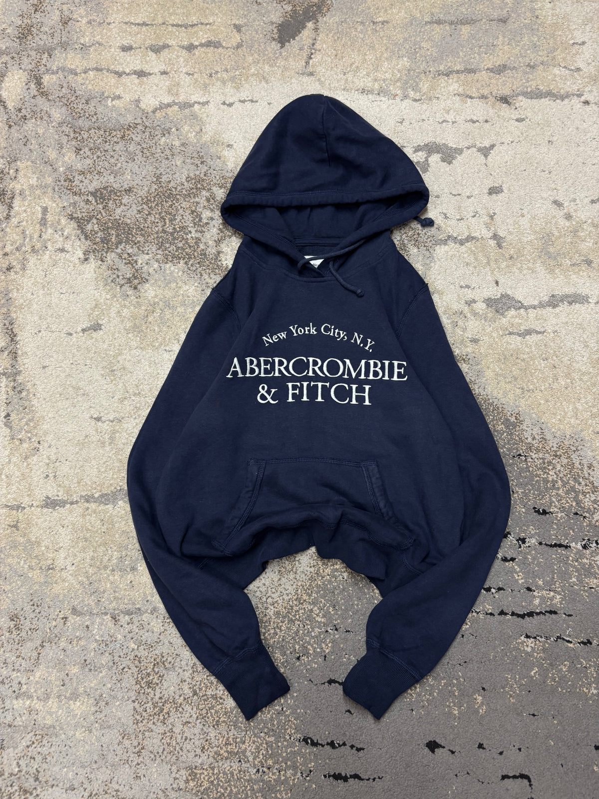 Bluza Abercrombie & Fitch, damskie w bardzo dobrym stanie rozmiar XS, widok z przodu