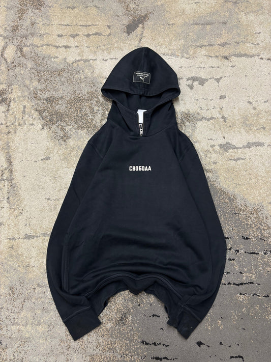 Bluza Puma hoodie, damskie w bardzo dobrym stanie rozmiar S, widok z przodu