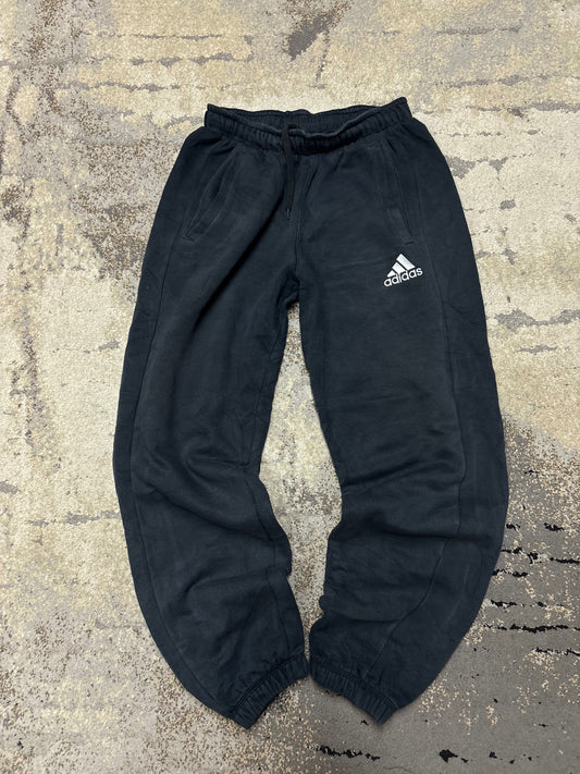 Dresy Adidas, męskie w bardzo dobrym stanie rozmiar S, widok z przodu