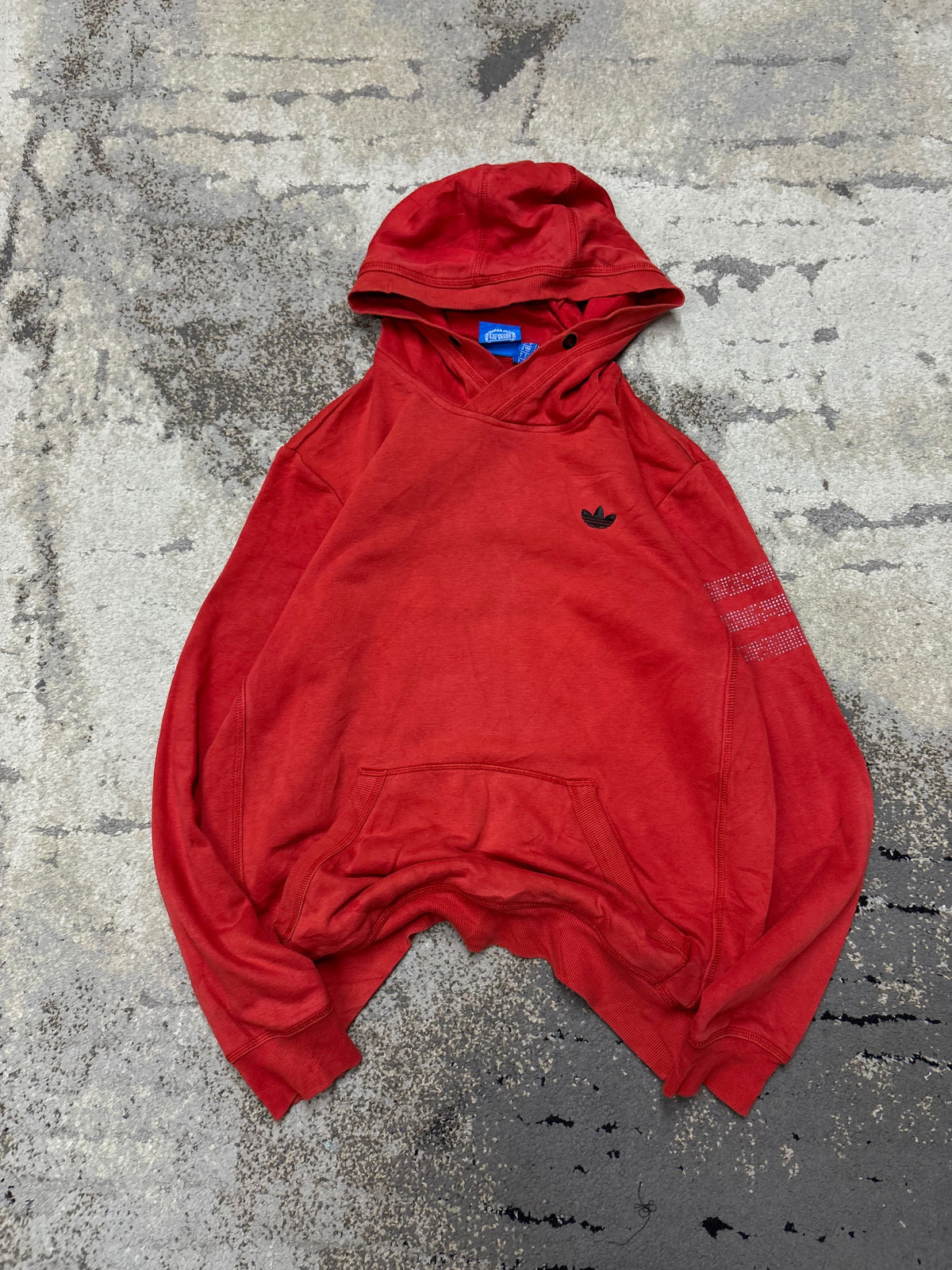 Bluza Adidas hoodie, męskie w bardzo dobrym stanie rozmiar S, widok z przodu