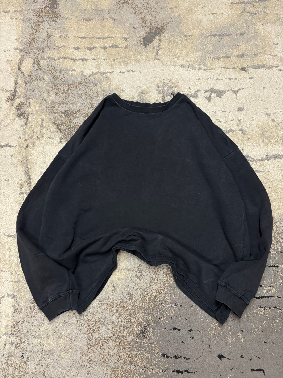 Bluza Represent crewneck, męskie w bardzo dobrym stanie rozmiar XL, widok z przodu