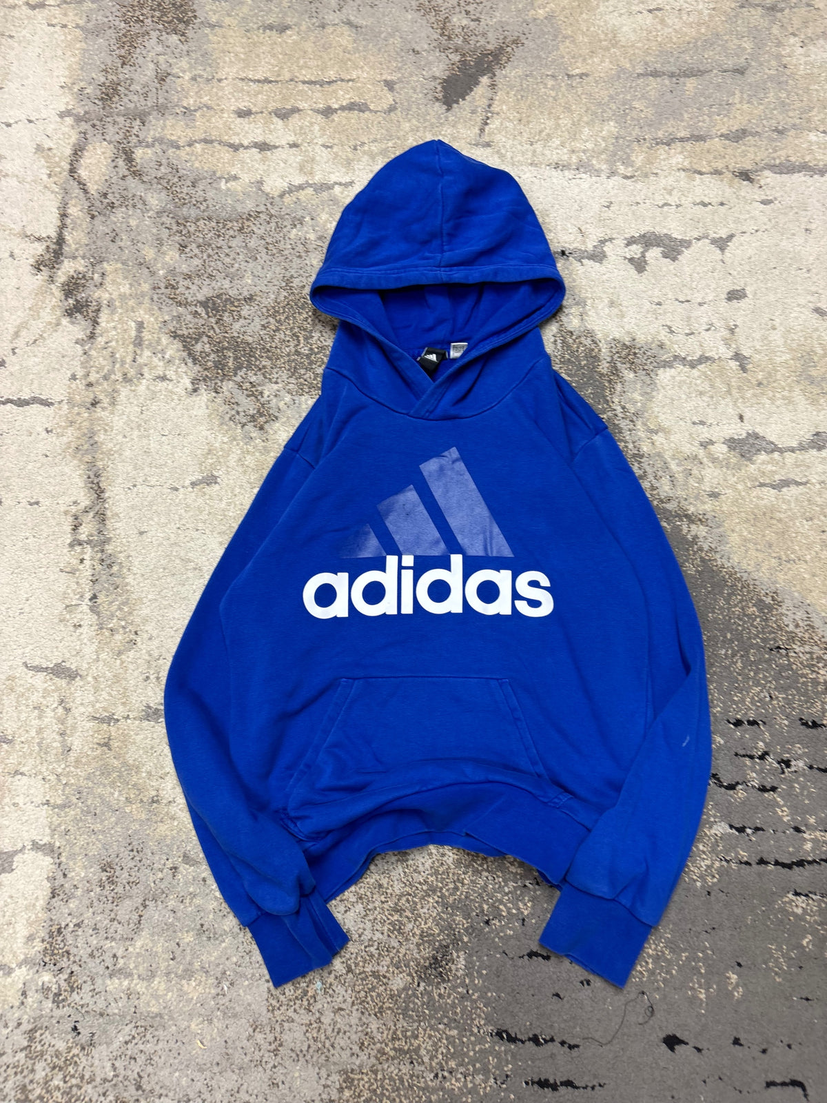 Bluza Adidas hoodie, damskie w bardzo dobrym stanie rozmiar S, widok z przodu