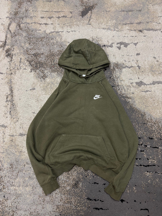 Bluza Nike hoodie, damskie w bardzo dobrym stanie rozmiar S, widok z przodu