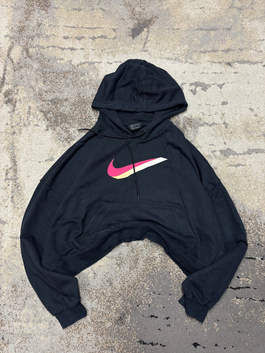 Bluza Nike hoodie, damskie w bardzo dobrym stanie rozmiar M, widok z przodu