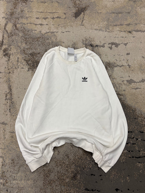 Bluza Adidas crewneck, męskie w bardzo dobrym stanie rozmiar M, detal