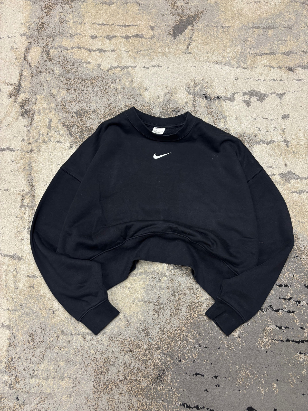 Bluza Nike crewneck, damskie w bardzo dobrym stanie rozmiar XS, widok z przodu
