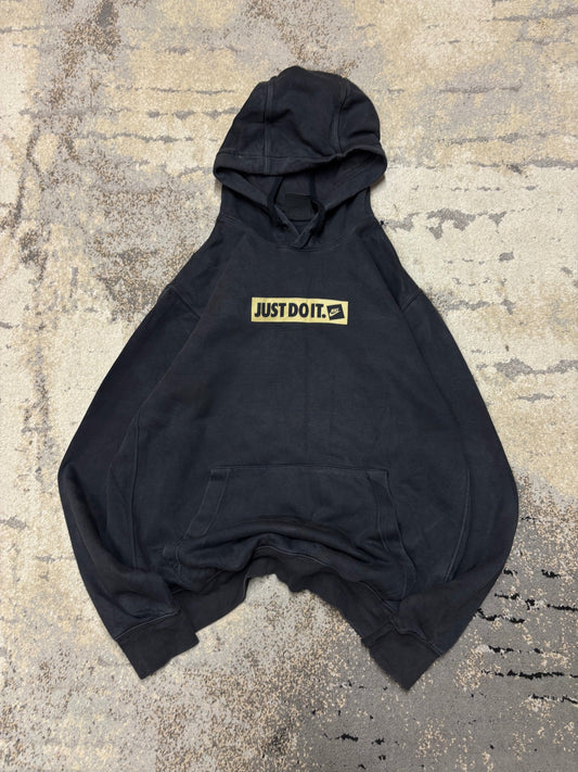 Bluza Nike hoodie, męskie w bardzo dobrym stanie rozmiar S, widok z przodu