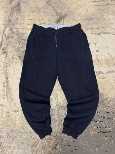 Dresy Tommy Hilfiger, męskie w bardzo dobrym stanie rozmiar XL, widok z przodu