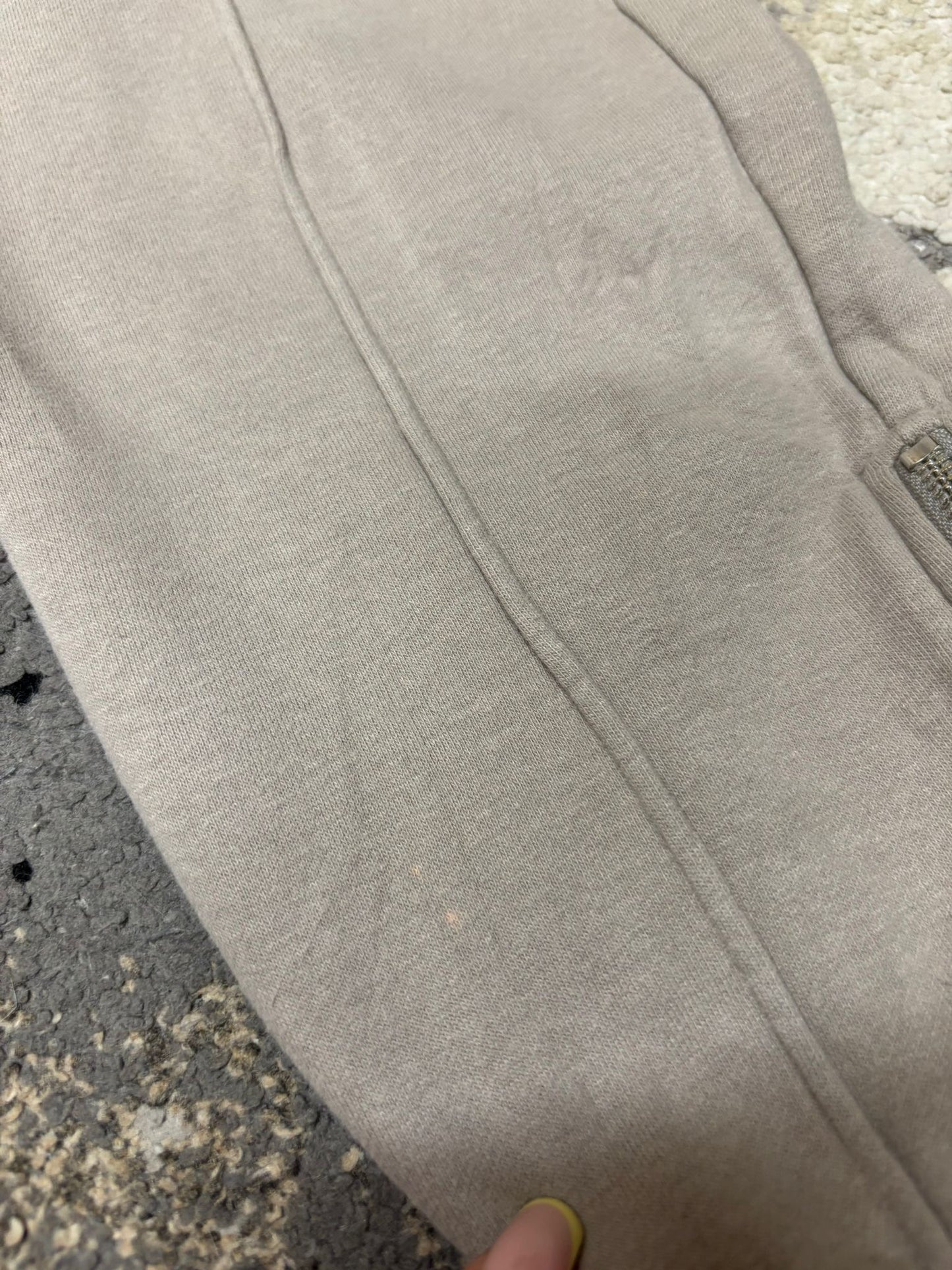 Dresy damskie DKNY