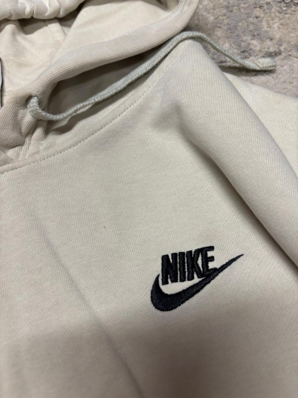 Bluza damska Nike haft Logo hoodie