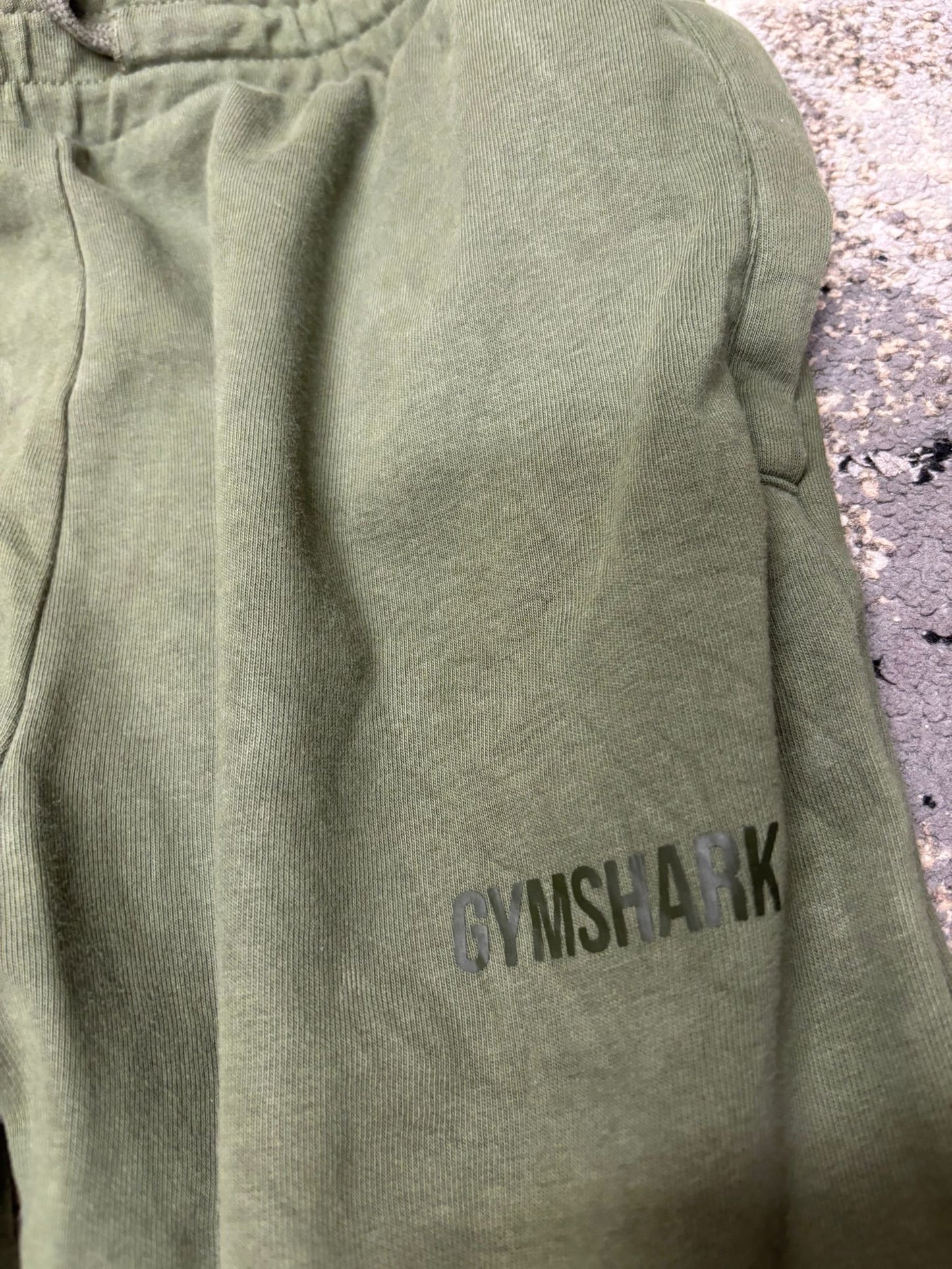 Dresy męskie Gymshark