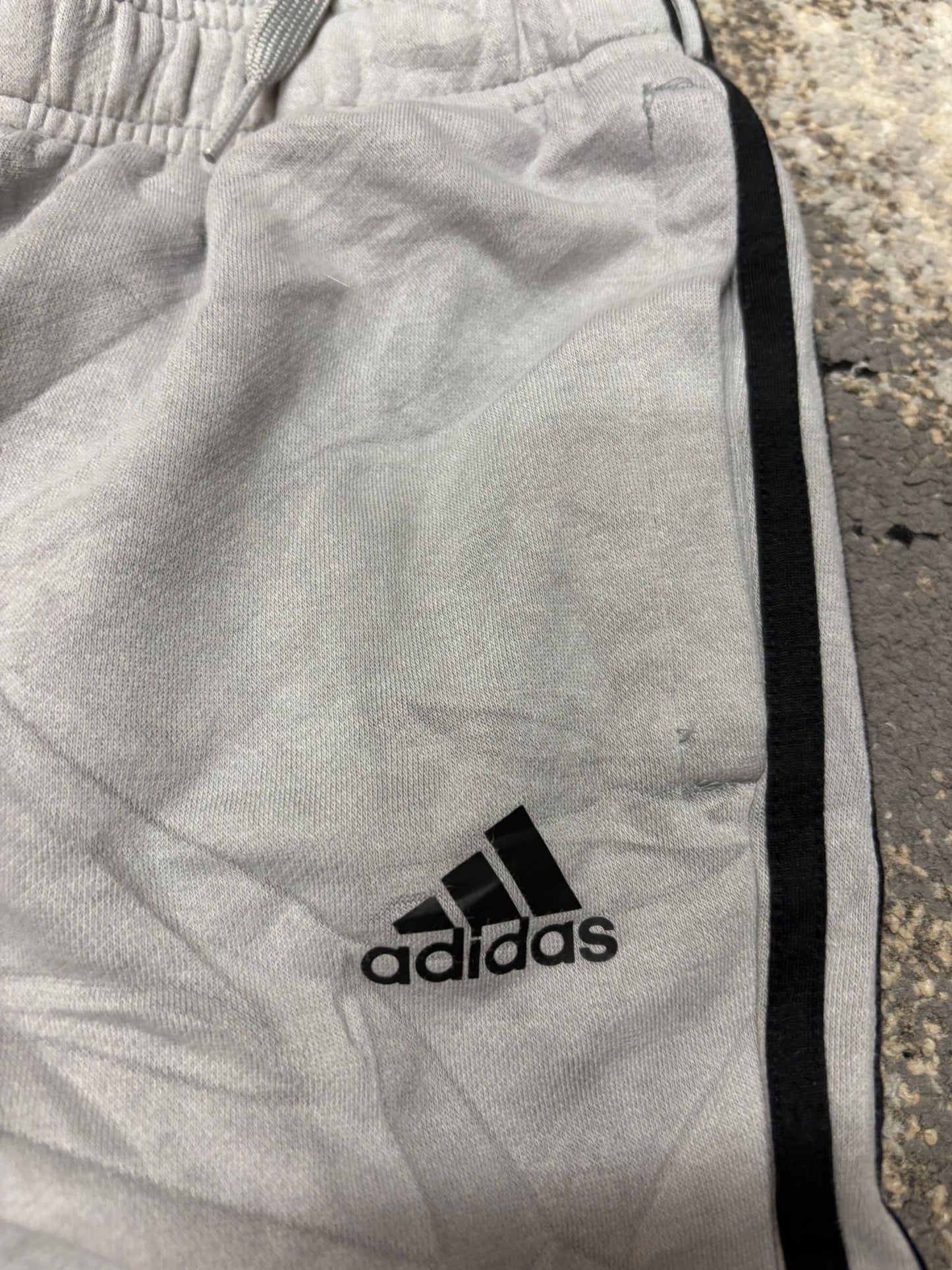 Dresy dziecięce adidas