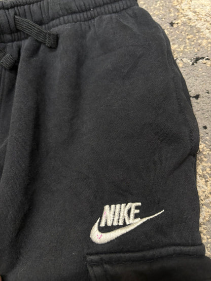 Dresy dziecięce Nike