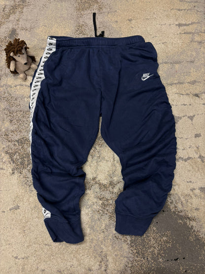 Dresy męskie Nike
