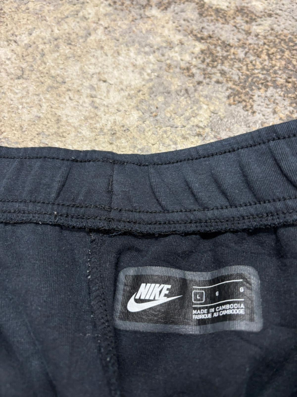 Dresy męskie Nike